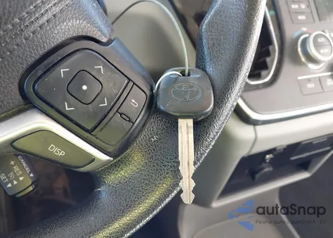 2015 Toyota Sienna L 7 Passenger from USA, damaged, VIN 5TDZK3DC9FS656369